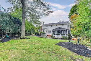 51 S Brook Dr, Milltown, NJ 08850 - Photo 31