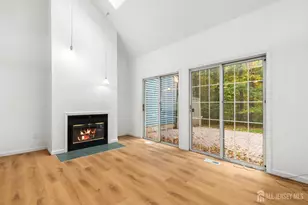 206 Ash Ct, Middlesex, NJ 08852 - Photo 11