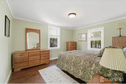 2 Metuchen Avenue, Woodbridge Township, NJ 07095 - Photo 19