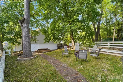 2 Metuchen Avenue, Woodbridge Township, NJ 07095 - Photo 31