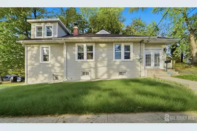 2 Metuchen Avenue, Woodbridge Township, NJ 07095 - Photo 1