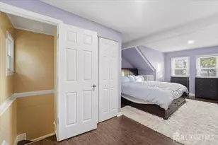 2 Metuchen Ave, Woodbridge Township, NJ 07095 - Photo 27