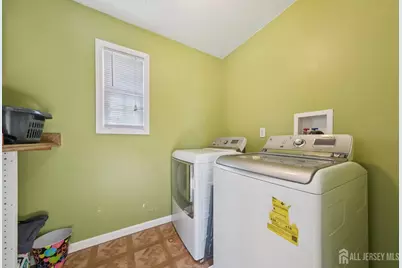 47 Thomas Street, Monroe Township, NJ 08831 - Photo 9