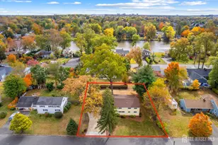 131 Woodland Rd, Piscataway Township, NJ 08854 - Photo 3
