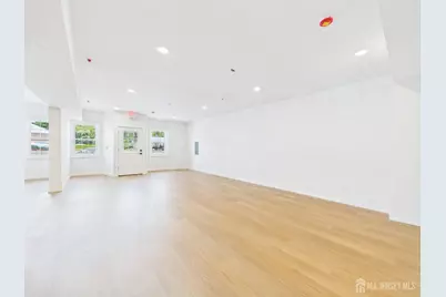 10 W Railroad Avenue W, Jamesburg, NJ 08831 - Photo 19
