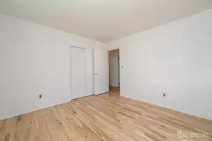 3996 Park Ave, Edison, NJ 08820 - Photo 19