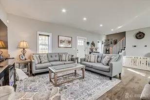 191 Hoover Ave, Edison, NJ 08837 - Photo 11