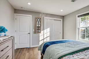 191 Hoover Ave, Edison, NJ 08837 - Photo 29