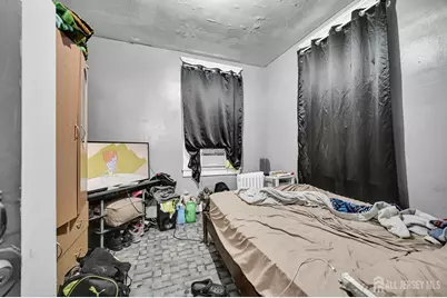 340 Livingston Avenue, New Brunswick, NJ 08901 - Photo 25