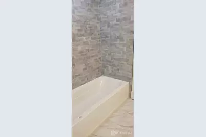 358 Raritan Street, South Amboy, NJ 08879 - Photo 7