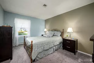 251 Mystic Ln, Monroe Township, NJ 08831 - Photo 17