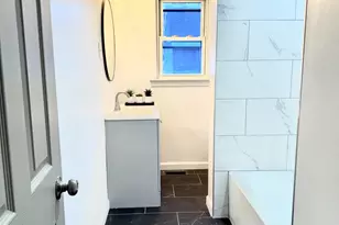 93 Vera St, Piscataway Township, NJ 08854 - Photo 9