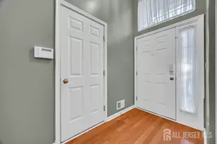 9 Rozalyn Ln, Old Bridge Township, NJ 08879 - Photo 3