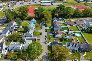 990 N Rebecca Pl, Iselin, NJ 08830 - Photo 5