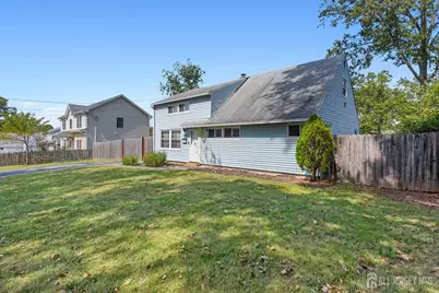 990 N Rebecca Place, Iselin, NJ 08830 - Photo 7