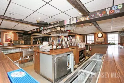 625 Wyckoff Avenue #A, Wyckoff Township, NJ 07481 - Photo 9