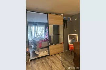 1224 Dogwood Court, New Brunswick, NJ 08901 - Photo 5