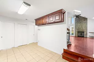 302 Westgate Dr, Edison, NJ 08820 - Photo 7