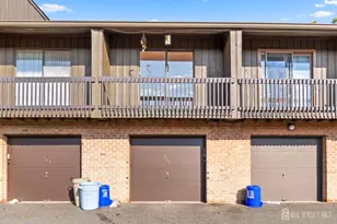 302 Westgate Dr, Edison, NJ 08820 - Photo 37