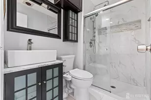 302 Westgate Dr, Edison, NJ 08820 - Photo 33