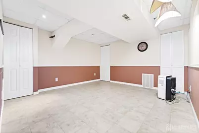 302 Westgate Drive, Edison, NJ 08820 - Photo 13