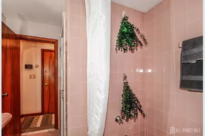331 W Inman Avenue W, Rahway, NJ 07065 - Photo 21