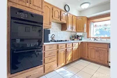 41 Oliver Avenue, Edison, NJ 08820 - Photo 5