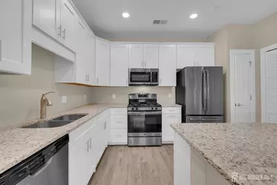 415 Tavern Road, Monroe Township, NJ 08831 - Photo 15