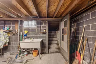 34 Taylor Ave, Carteret, NJ 07008 - Photo 27