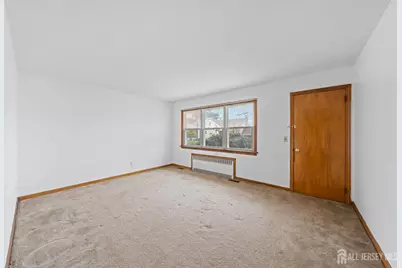 34 Taylor Avenue, Carteret, NJ 07008 - Photo 5