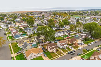 34 Taylor Avenue, Carteret, NJ 07008 - Photo 33