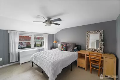 51 Thomas Street, Metuchen, NJ 08840 - Photo 29