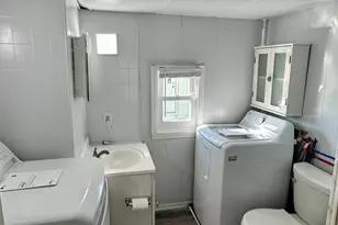 26 Dalbert St, Carteret, NJ 07008 - Photo 19