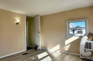 26 Dalbert St, Carteret, NJ 07008 - Photo 23