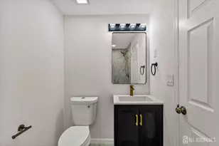 458 Revere Way, Monroe Township, NJ 08831 - Photo 17