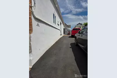 72 Fayette Street, Perth Amboy, NJ 08861 - Photo 3