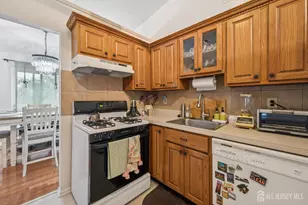 2434 Old Stone Mill Dr, East Windsor Township, NJ 08512 - Photo 17