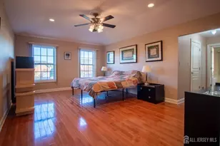 28 Stanley Dr, Monroe Township, NJ 08831 - Photo 21