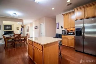 28 Stanley Dr, Monroe Township, NJ 08831 - Photo 15