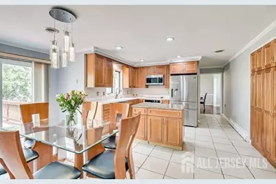 3993 Park Avenue, Edison, NJ 08820 - Photo 7