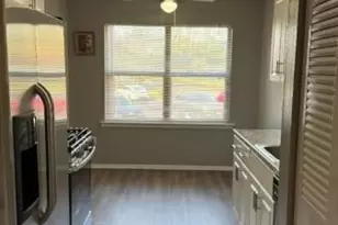 324 Sharon Garden Ct, Woodbridge Township, NJ 07095 - Photo 5