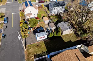 25 Homestead Ave, Avenel, NJ 07001 - Photo 31