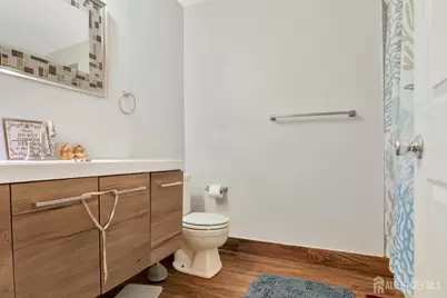 39 Powderhorn Court, Woodbridge Township, NJ 07095 - Photo 9