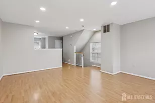 121 Giera Ct, Sayreville, NJ 08859 - Photo 7