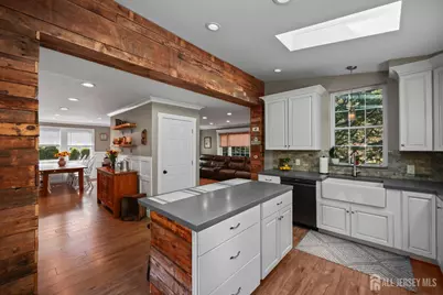 7 Lake Avenue, Helmetta, NJ 08828 - Photo 13