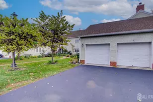 40B Rutland Ln, Monroe Township, NJ 08831 - Photo 19