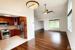 838 Vail Rd, Monroe Township, NJ 08831 - Photo 5