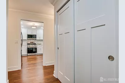 145 Maplewood Court, Edison, NJ 08820 - Photo 23