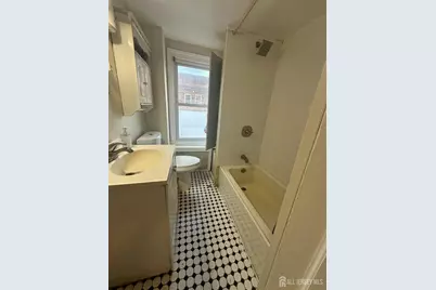 73 Carman Street, New Brunswick, NJ 08901 - Photo 11