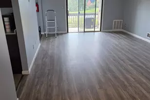 206 Sharon Garden Ct, Woodbridge Township, NJ 07095 - Photo 11